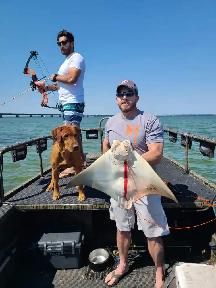 Florida Bowfishing 3