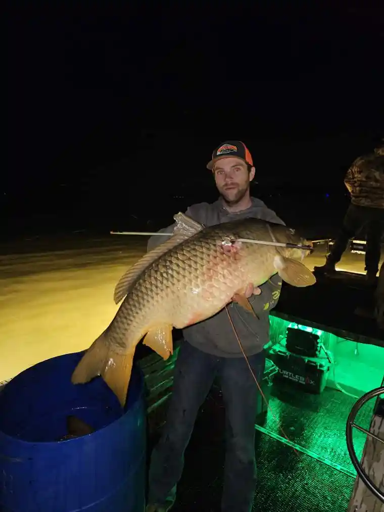 New York Bowfishing 4