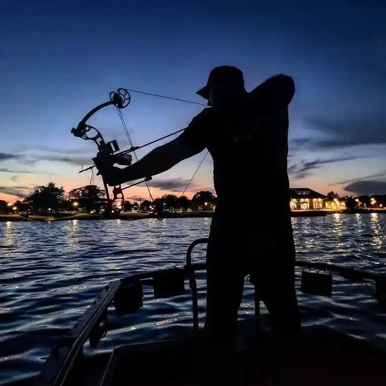 New York Bowfishing 11