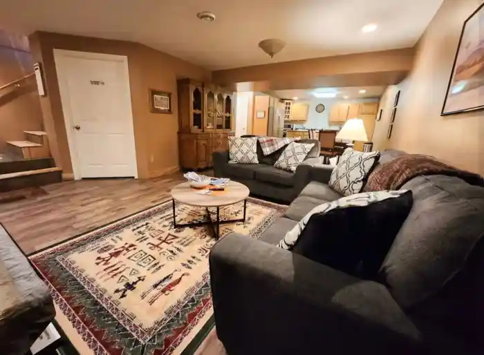 The lodge 6